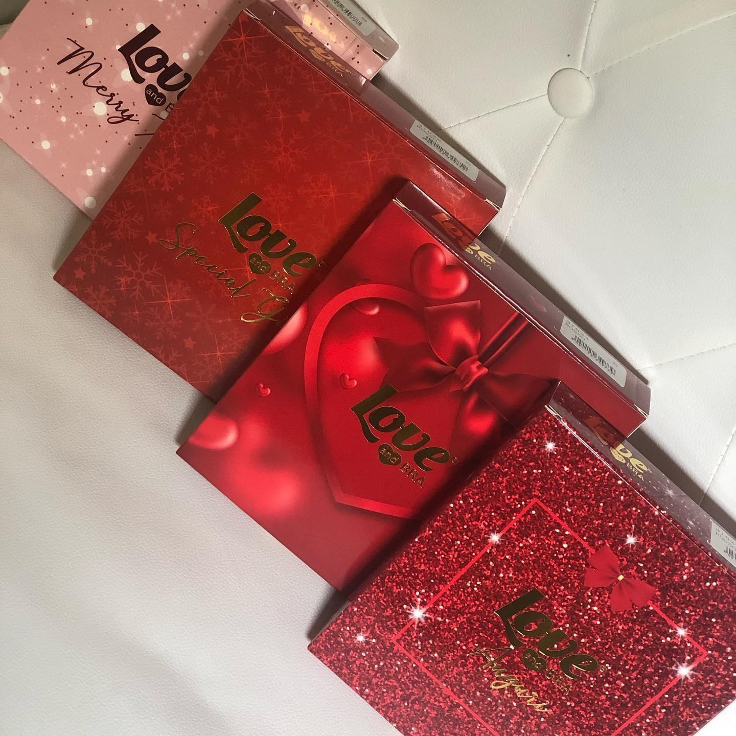Червена бразилиана с пайети Love and Bra 31828