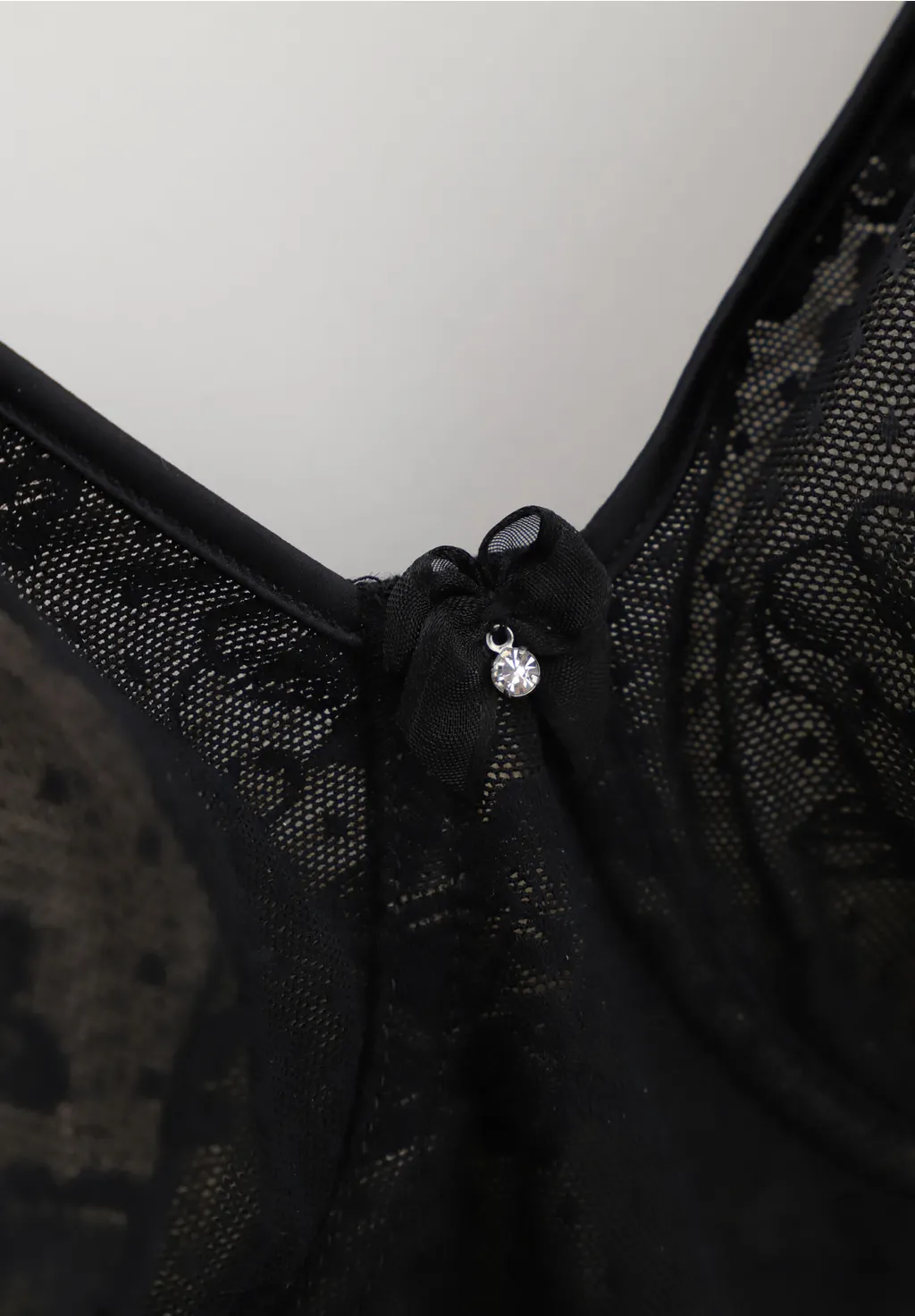 Луксозно боди с меки чашки Lepel 384 Belseno Bouquet